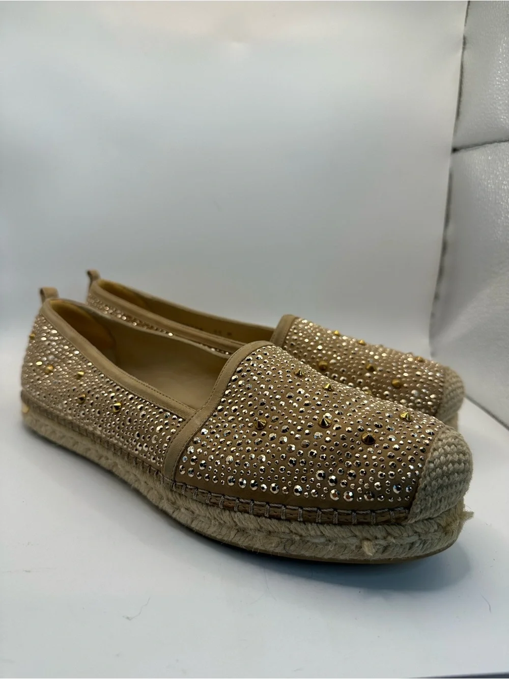 Stuart Weizman Embellished Tan Espadrille Flats with Crystal Accents size 11 M
